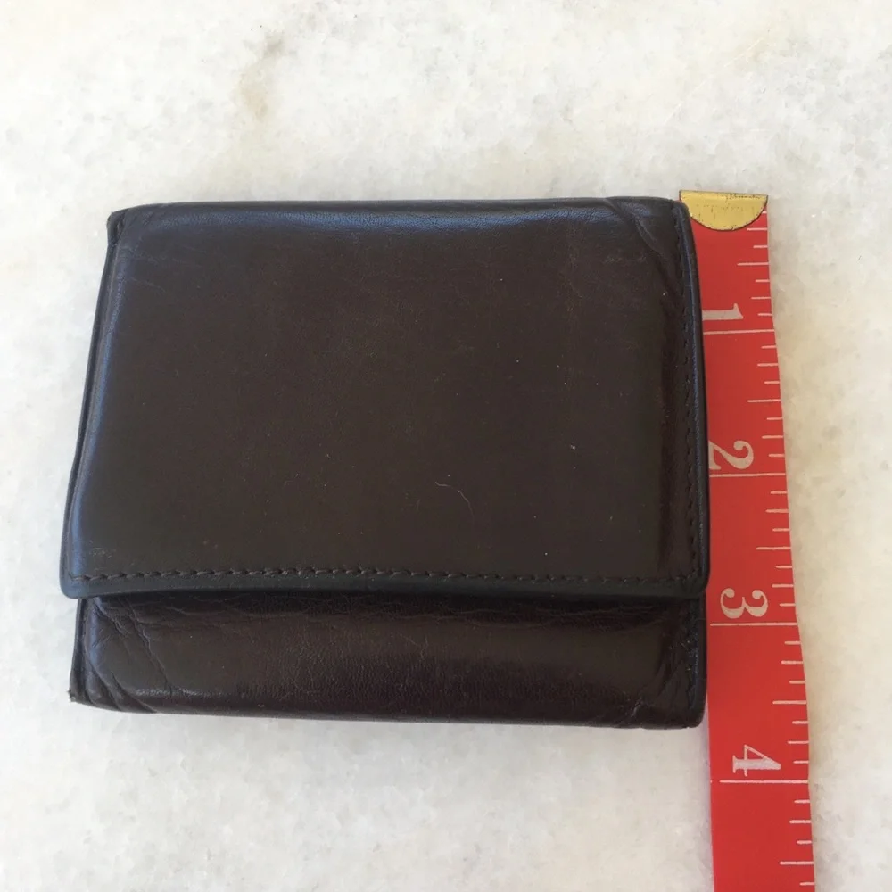 Rolf’s Brown Leather Trifold Wallet